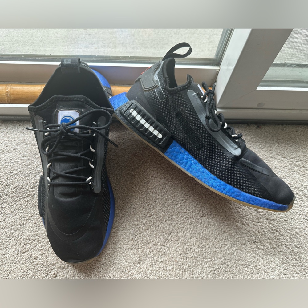 Men’s Adidas originals x nasa nmd_r1, Black multi, size 11